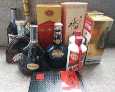 哪里回收贵州茅台酒——【桂林市回收新老茅台酒五粮液回收】